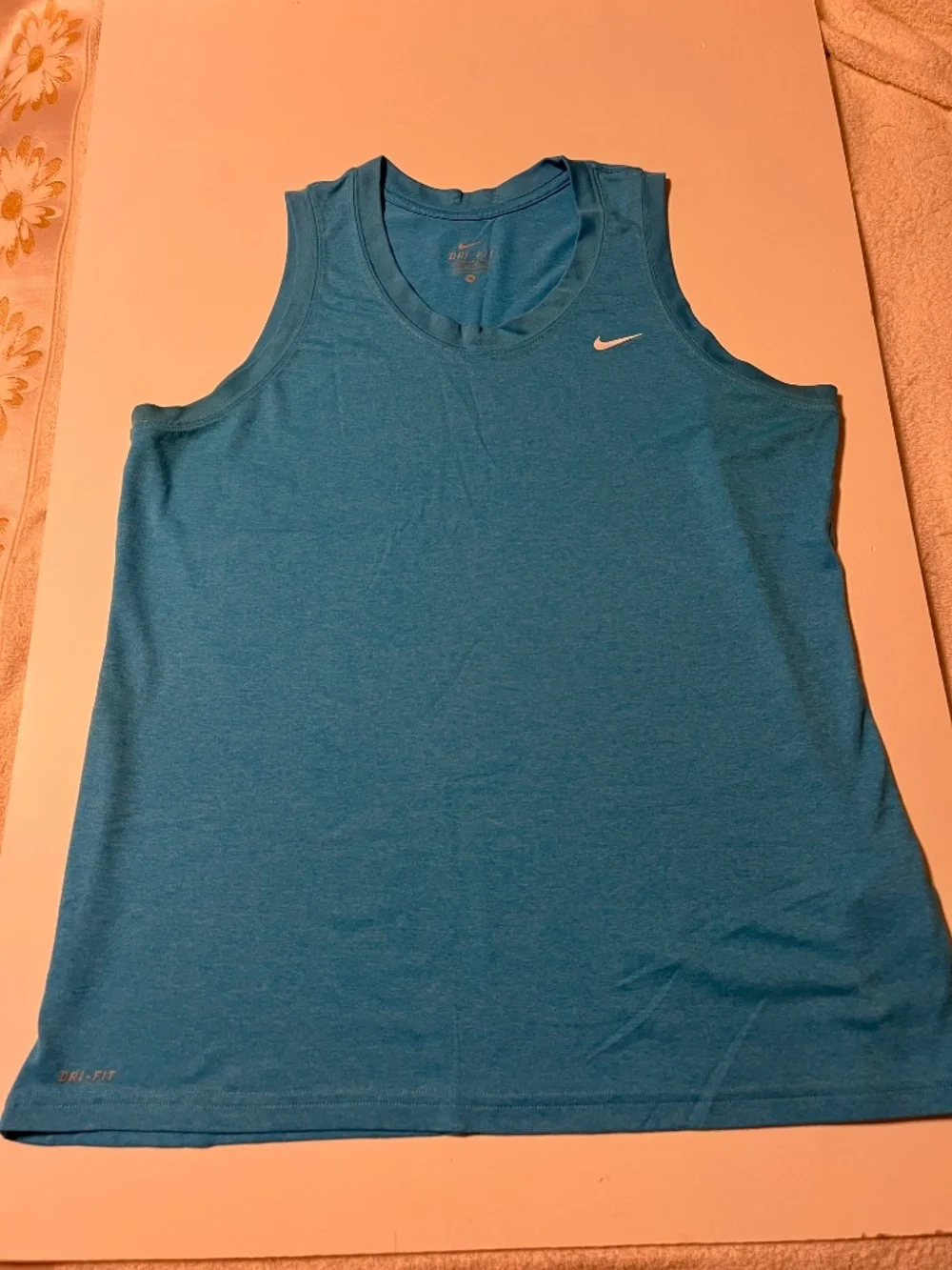 Bundle of 4 pieces Nike Dri-FIT sleeveless tank top size XL